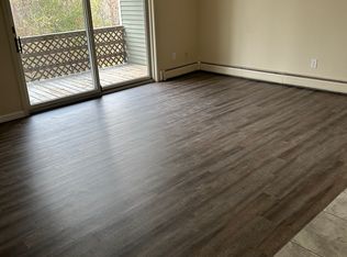 13 Back River Rd APT 110, Dover, NH 03820