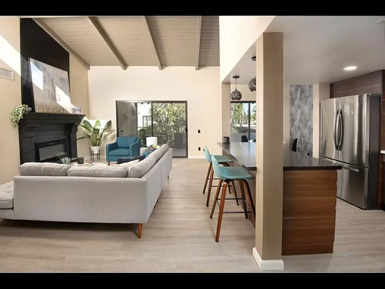 1150 E Palm Canyon Dr #16 — Photo 5