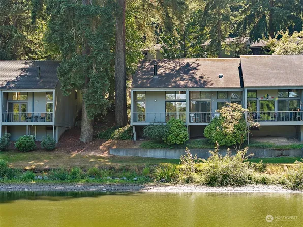 13846 NE 60th Way #117, Redmond, WA 98052