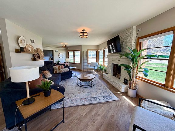 5th image of 3601 Nebraska St