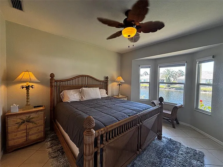 1759 Fountain View Cir #1759 — Photo 10