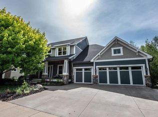11058 Sweetwater Path, Woodbury, MN 55129
