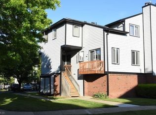416 Village Cmns #416, Flemington, NJ 08822