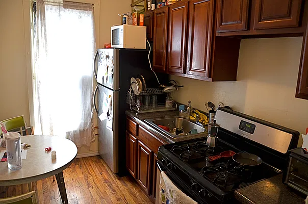 Rented by Nooklyn NYC LLC | media 8