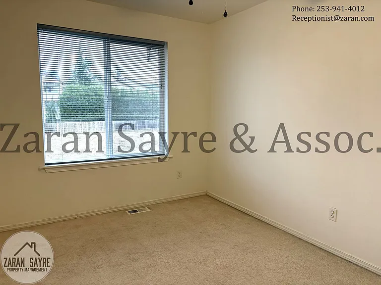 2752 Comet St — Photo 13