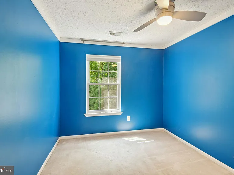 1511 Ashburnham Dr — Photo 16