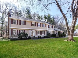 51 Drumlin Rd, West Simsbury, CT 06092