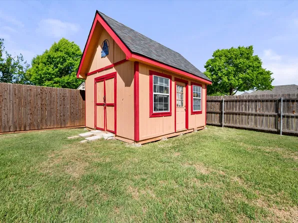 2800 Coventry Rd, Crowley, TX 76036