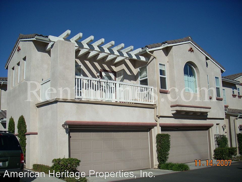 1st image of 10715 Wexford St Unit 8