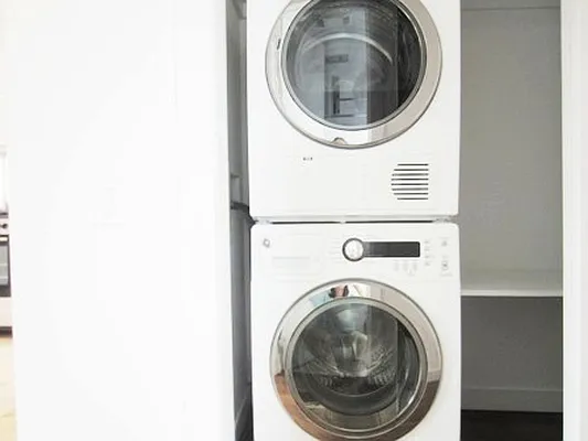 Rented by City Connections Realty | media 40