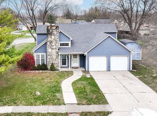 3502 Oak Tree Cir, Indianapolis, IN