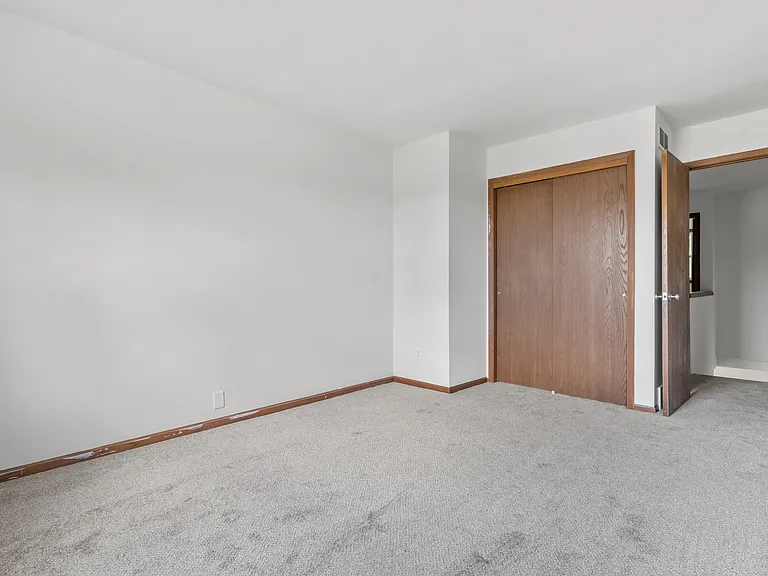 11208 W Forest Home Ave #11210 — Photo 15