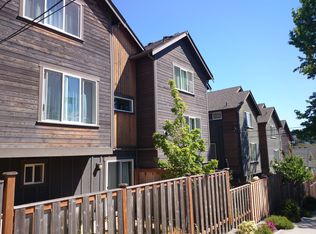 2834B SW Adams St, Seattle, WA 98126