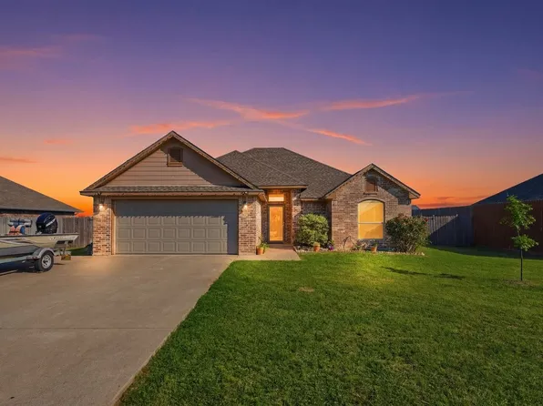 121 Joyce St, Whitney, TX 76692
