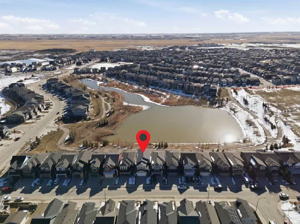 1456 W Livingston Way NE, Calgary, AB T3P 0Z4