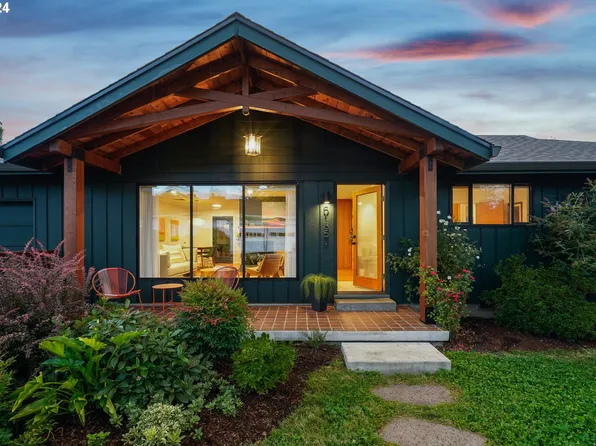 5135 NE Skidmore St, Portland, OR 97218