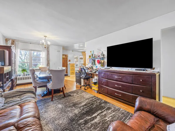 24-27 78th Street image 9 of 22