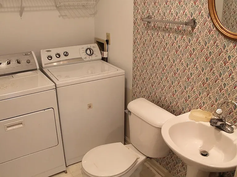 3205 Forest Hill Ct — Photo 17