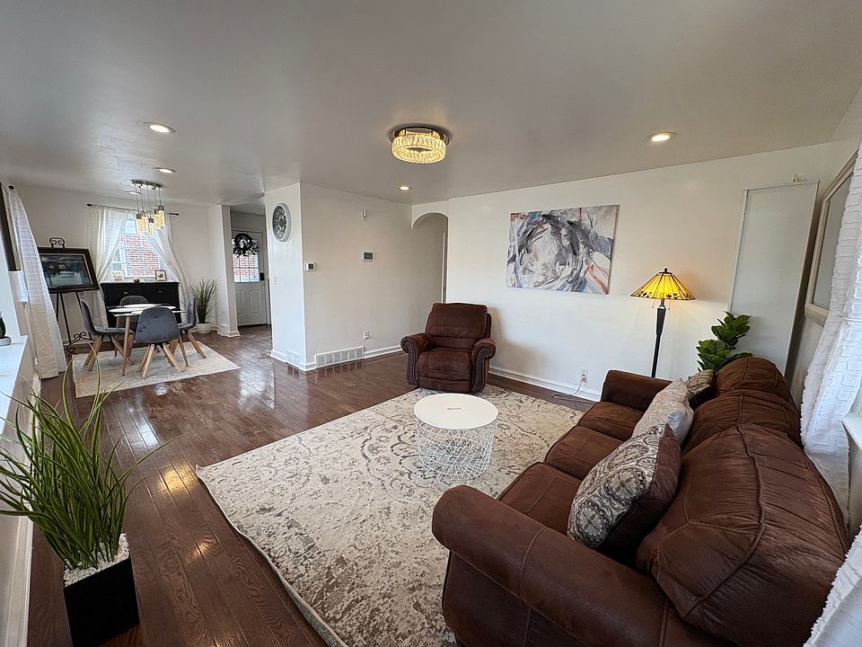 1st image of 926 Borbeck Ave