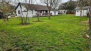 505 Connie St — Photo 2