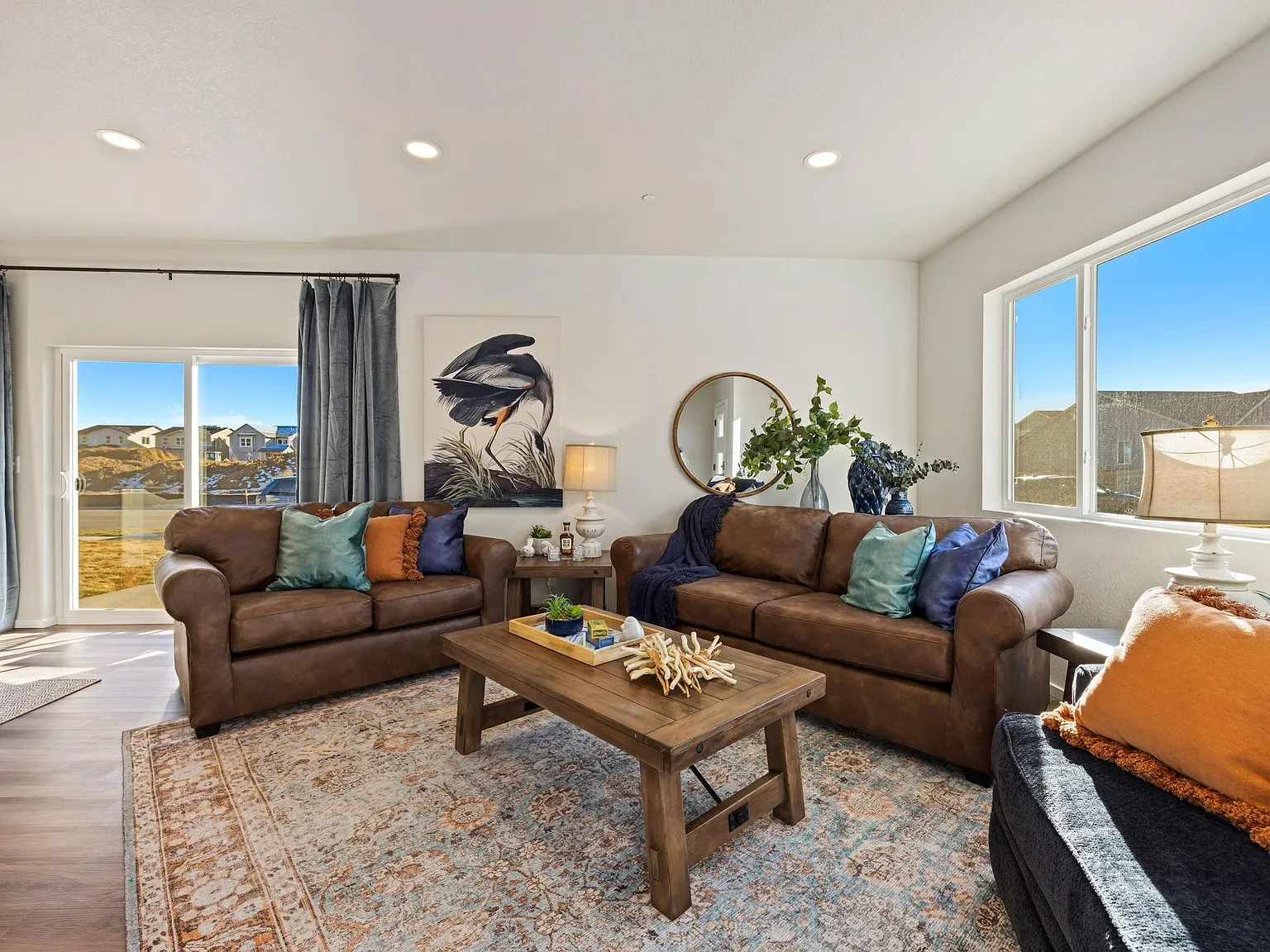 3 bed, 2.5 bath, 1700 sqft, $3,495 — Photo 2
