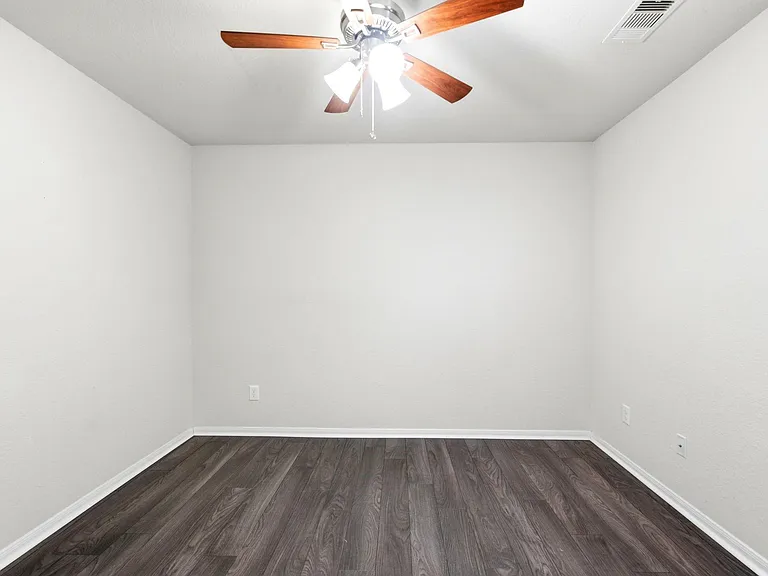 15002 Miller Meadows Ln — Photo 27