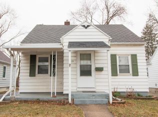 1215 Cleo St, Lansing, MI 48915