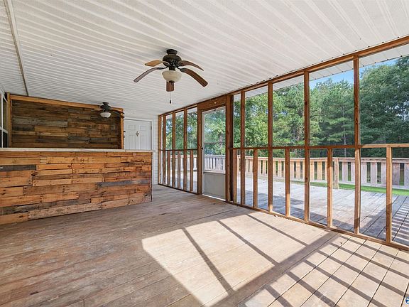 5th image of 1366 Post Oak Rd