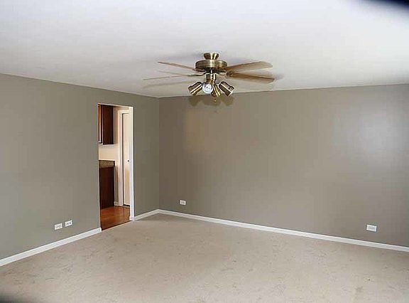 2nd image of 513 Brockton Ln