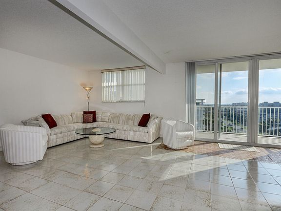 4th image of 3540 S Ocean Blvd APT 911