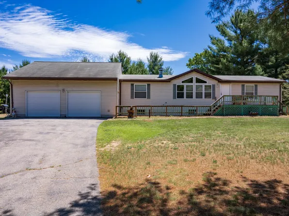 2628 10th Dr, Adams, WI 53910