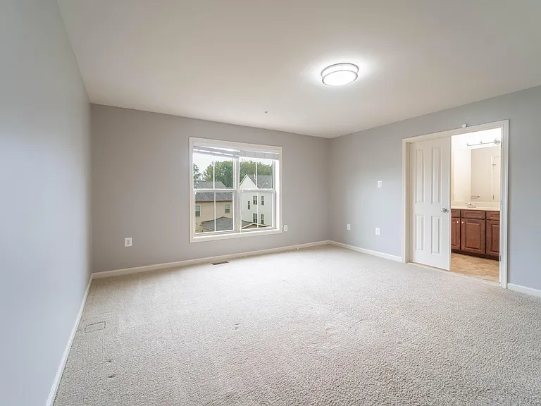 13236 Tivoli Lake Blvd — Photo 13