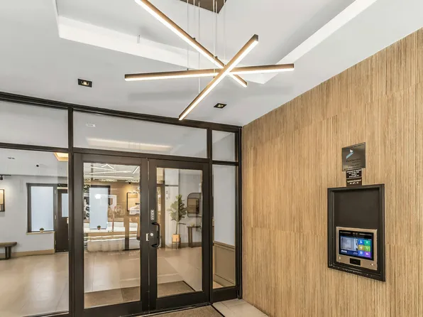 67-25 Clyde Street image 2 of 21