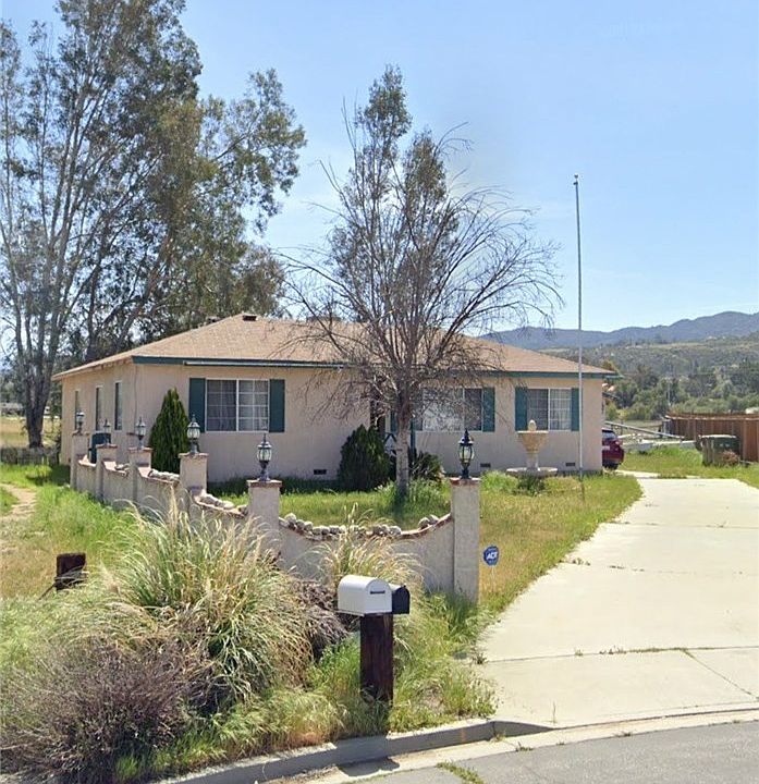 1st image of 40855 Nicole Ct