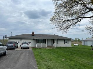 16790 Fairmount Rd, Basehor, KS 66007