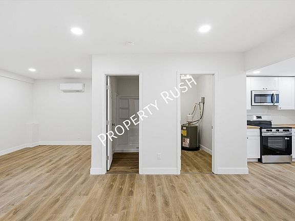 2nd image of 127 Summit St #B