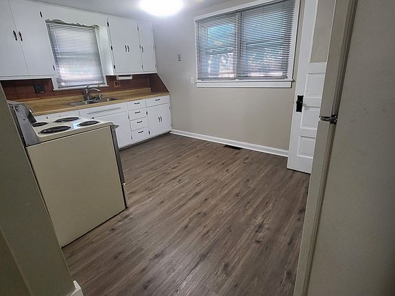 2nd image of 701 Dayton Ave
