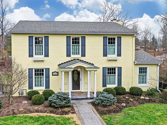 2nd image of 8808 Falmouth Dr