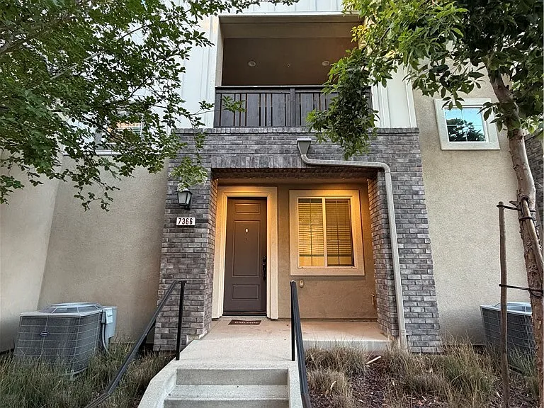 7366 Solstice Pl — Photo 1