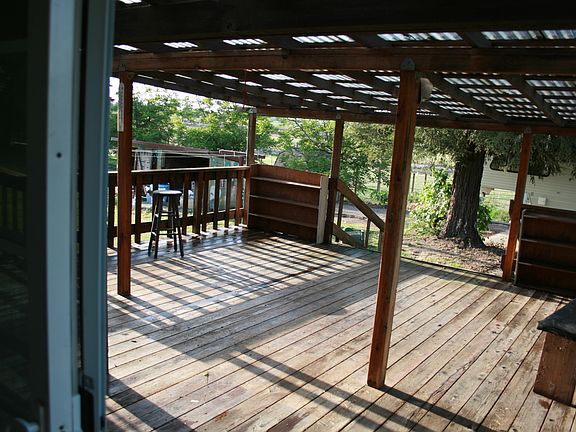 Covered deck