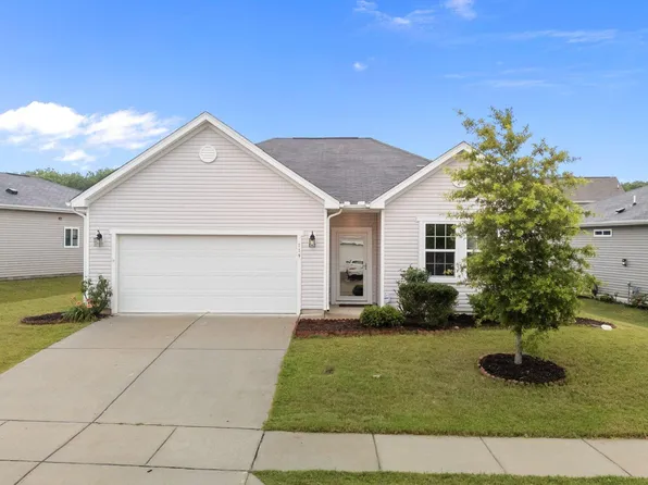 119 Yadkin St, Clayton, NC 27520