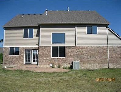 2nd image of 304 W Canford Park