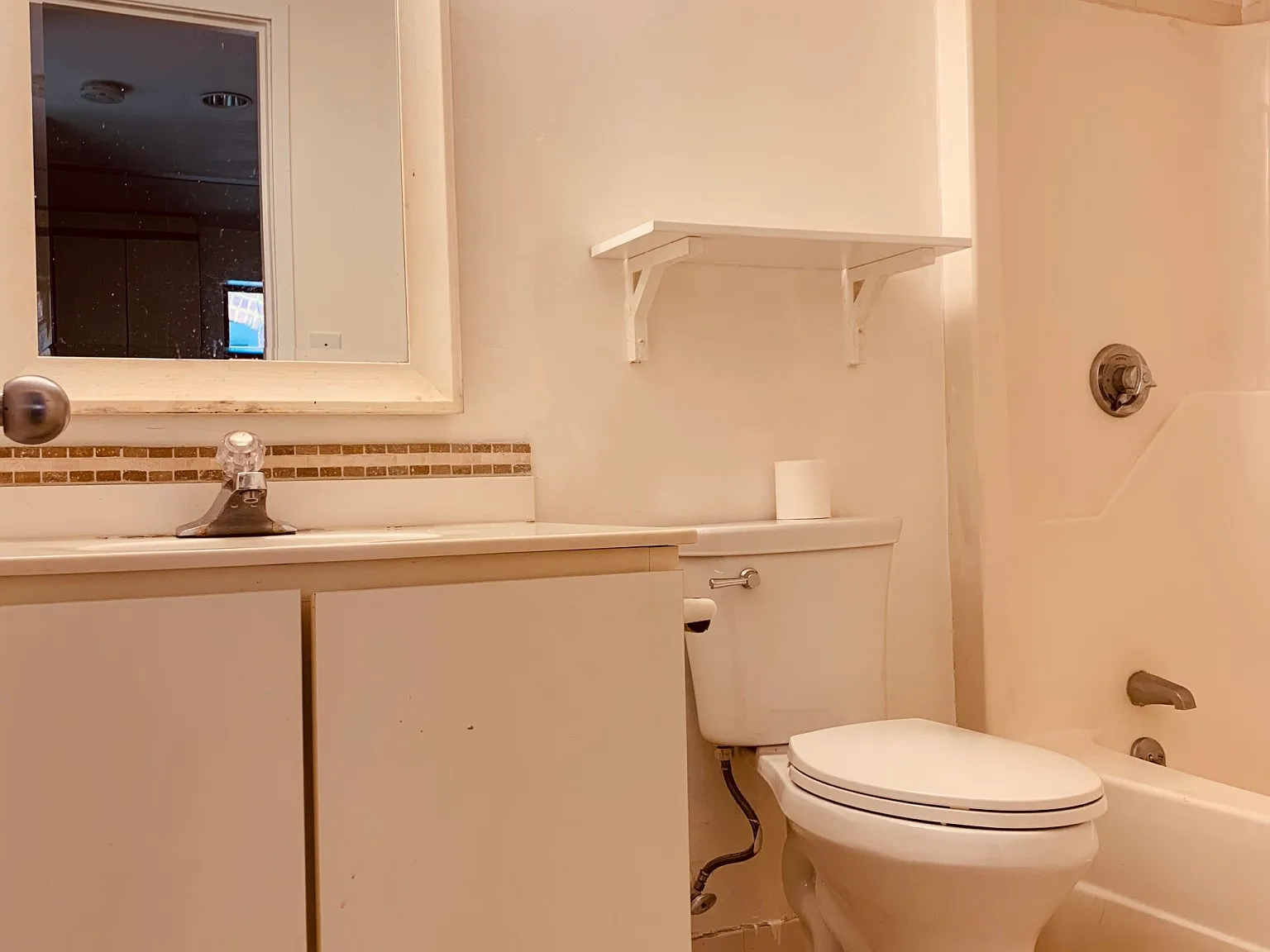 1 bed, 999 sqft, $2,900 — Photo 3