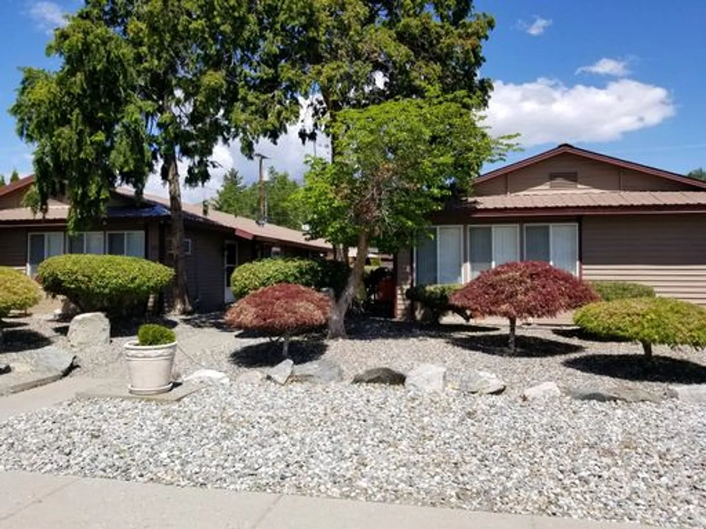 133 Chelan Ave — Photo 3