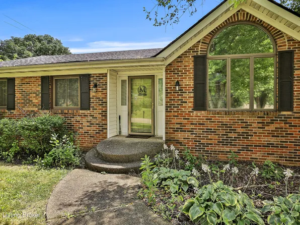 178 Longview Dr, Shelbyville, KY 40065