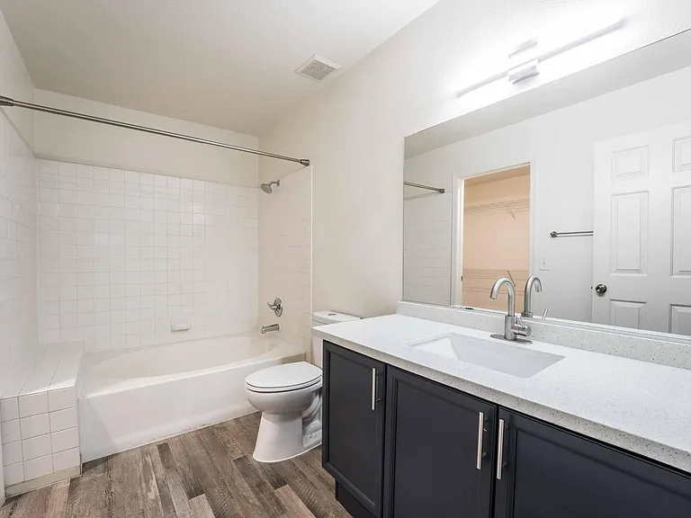 2608 Autumn Blaze Ave — Photo 20