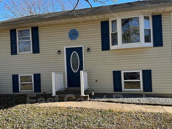 2nd image of 39 Park Dr