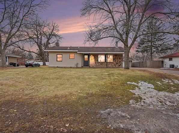 2240 113th Ave NW, Coon Rapids, MN 55433