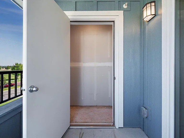 The Summit Apartments — Photo 103