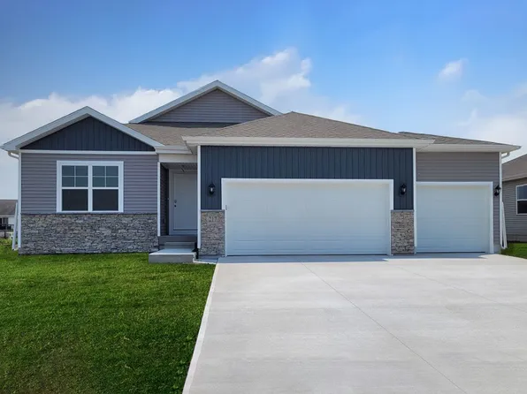 1370 Mallard Ln, Waukee, IA 50263